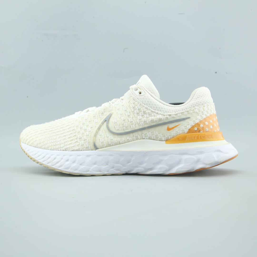 NIKE REACT INFINITY RUN FLYKNIT 3