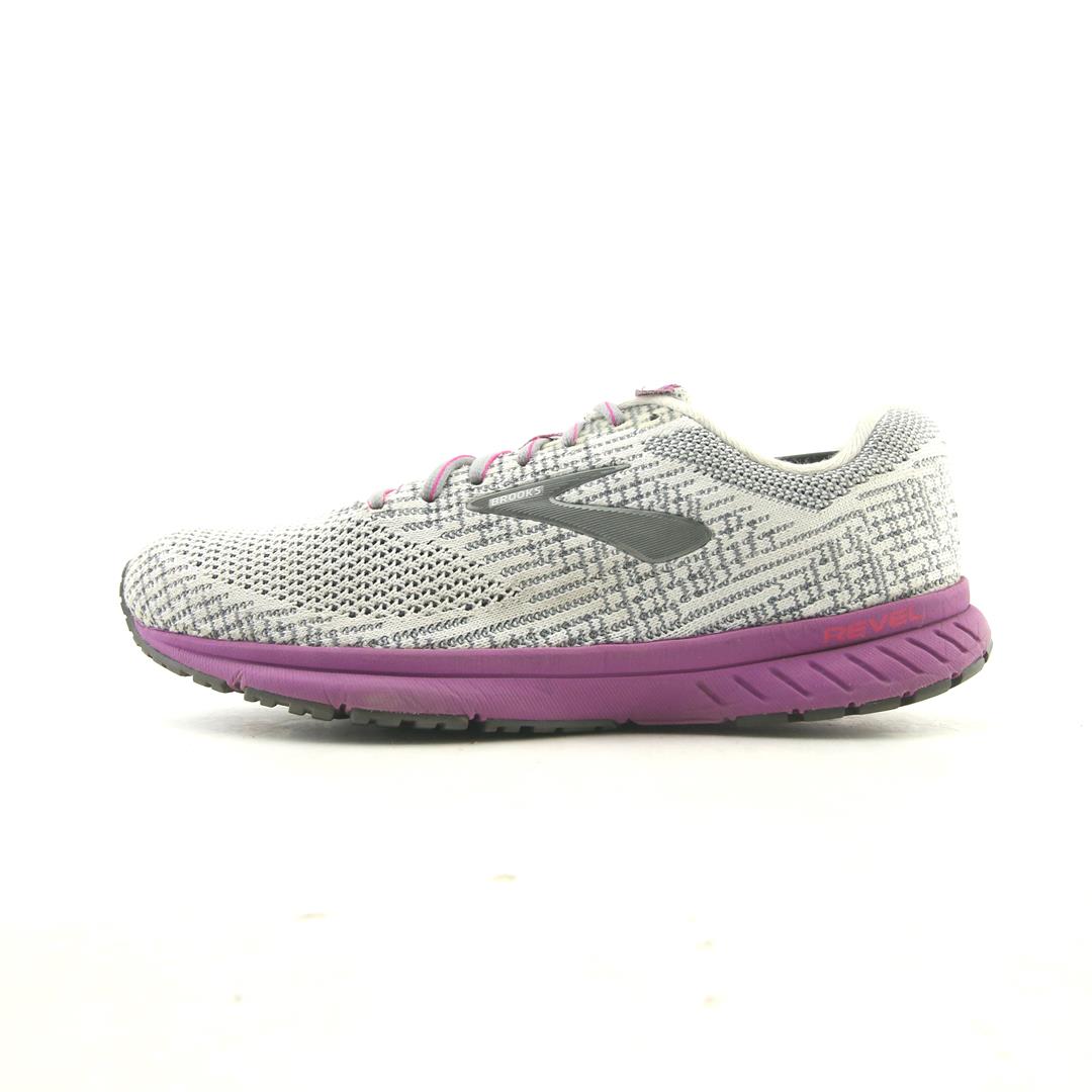BROOKS REVEL 3