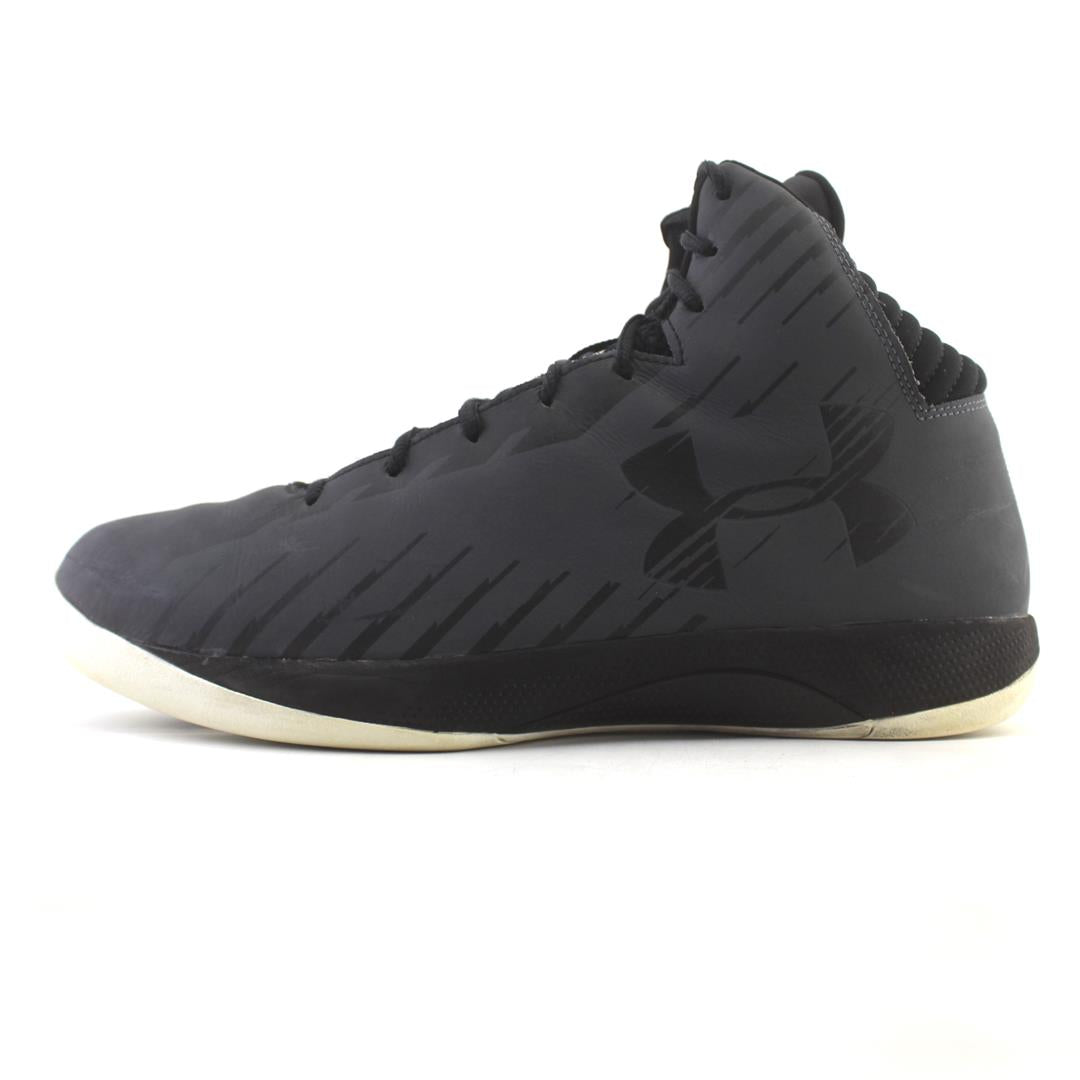 UNDER ARMOUR JET MID