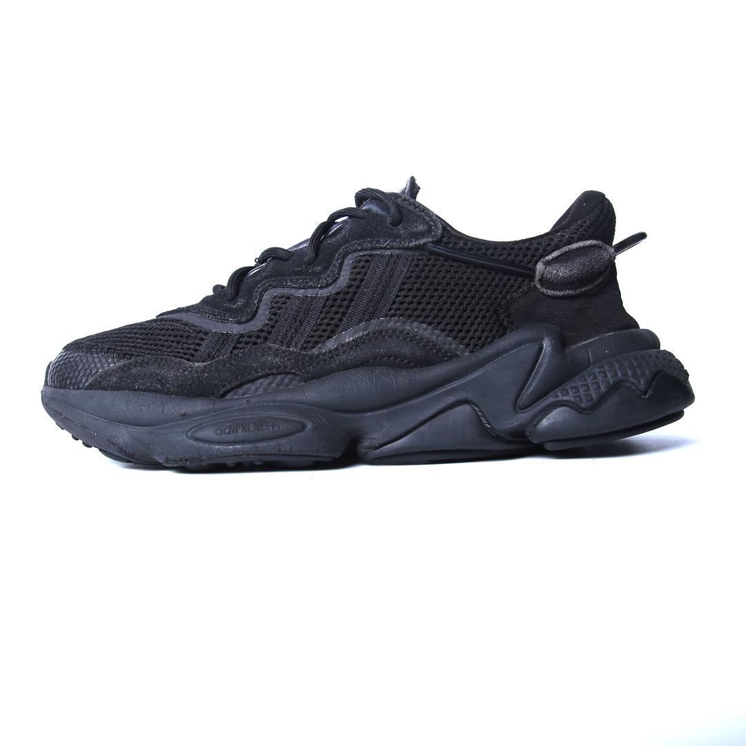 ADIDAS OZWEEGO