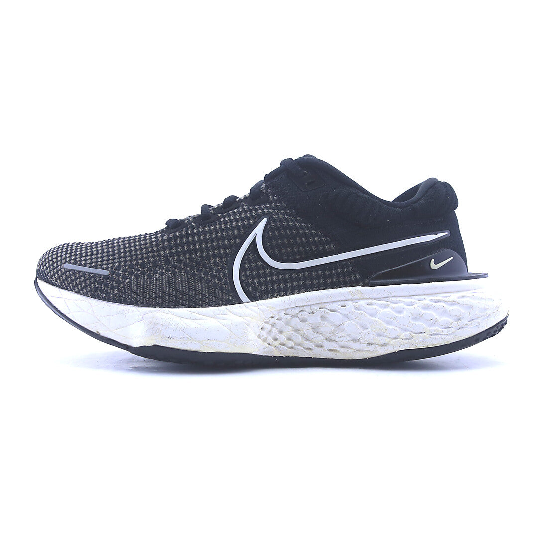 NIKE ZOOMX INVINCIBLE RUN FLYKNIT