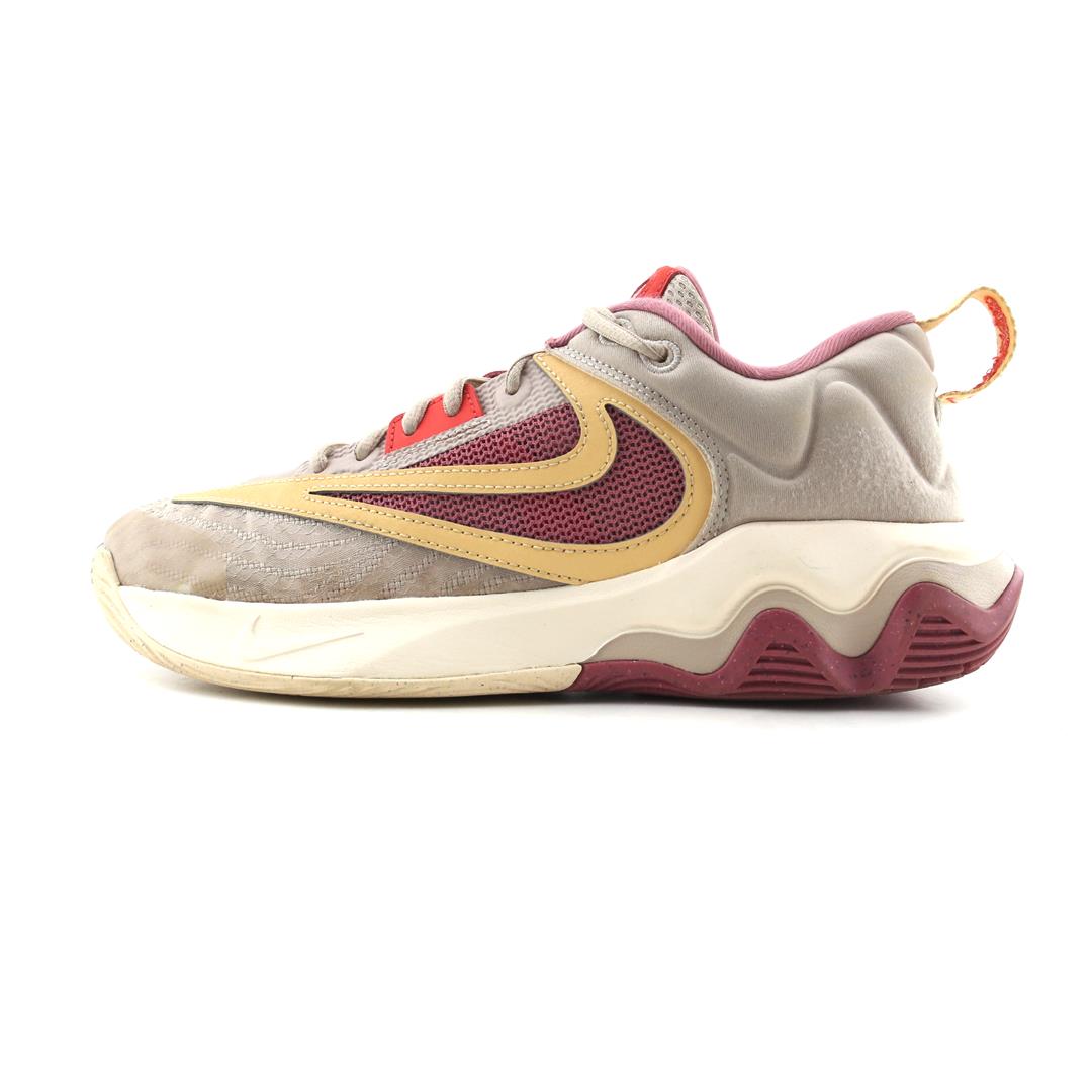 NIKE GIANNIS IMMORTALITY 3