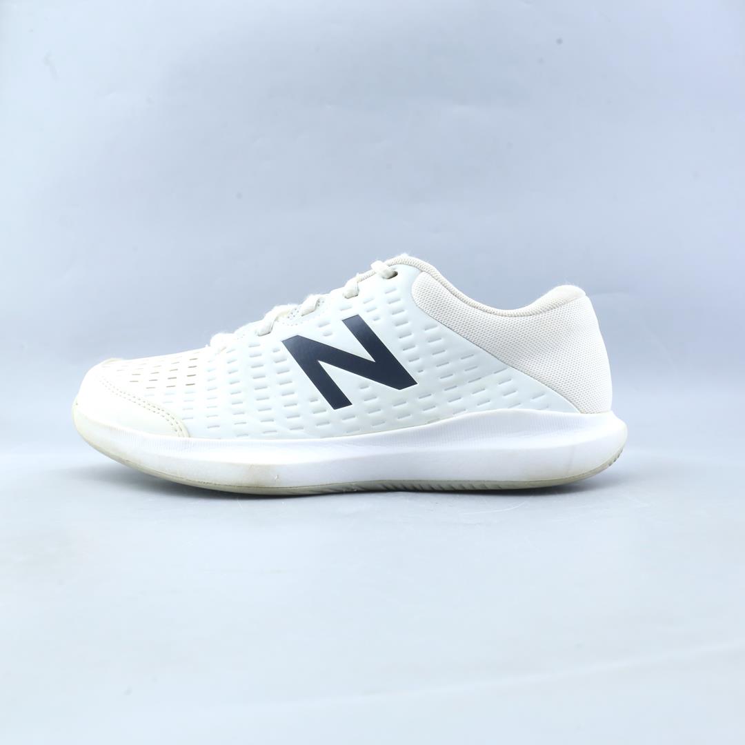 NEW BALANCE 696V4
