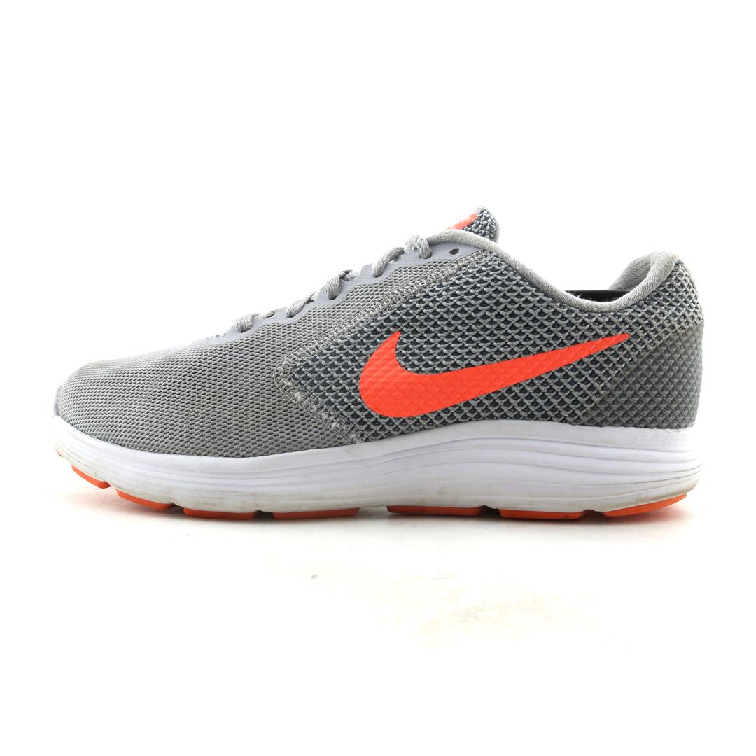 Buy NIKE Shoes Online In Pakistan