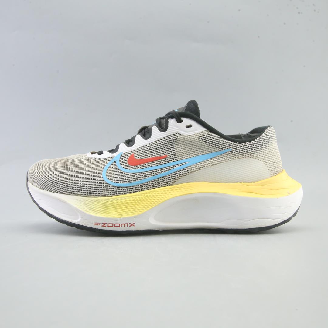 NIKE AIR ZOOM FLY 5