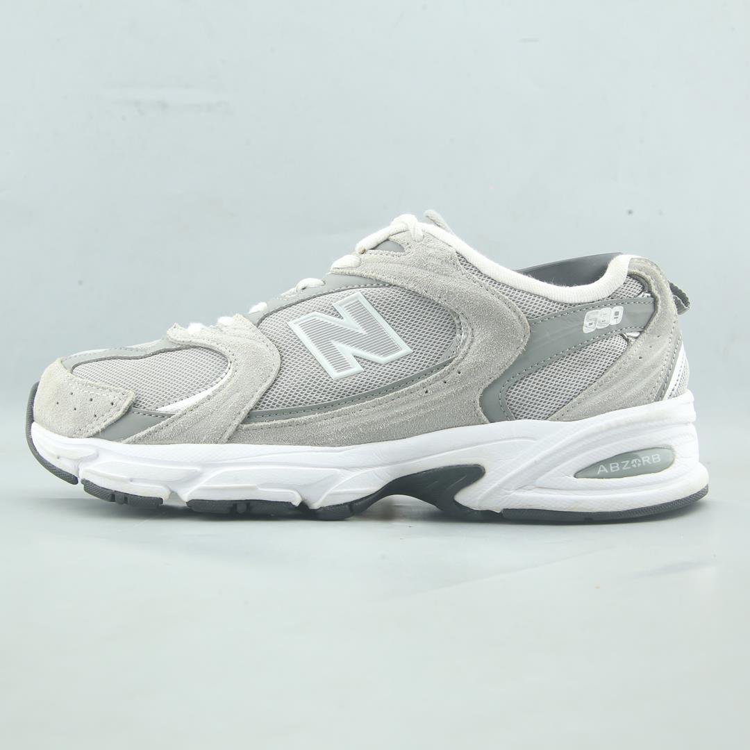 NEW BALANCE 530