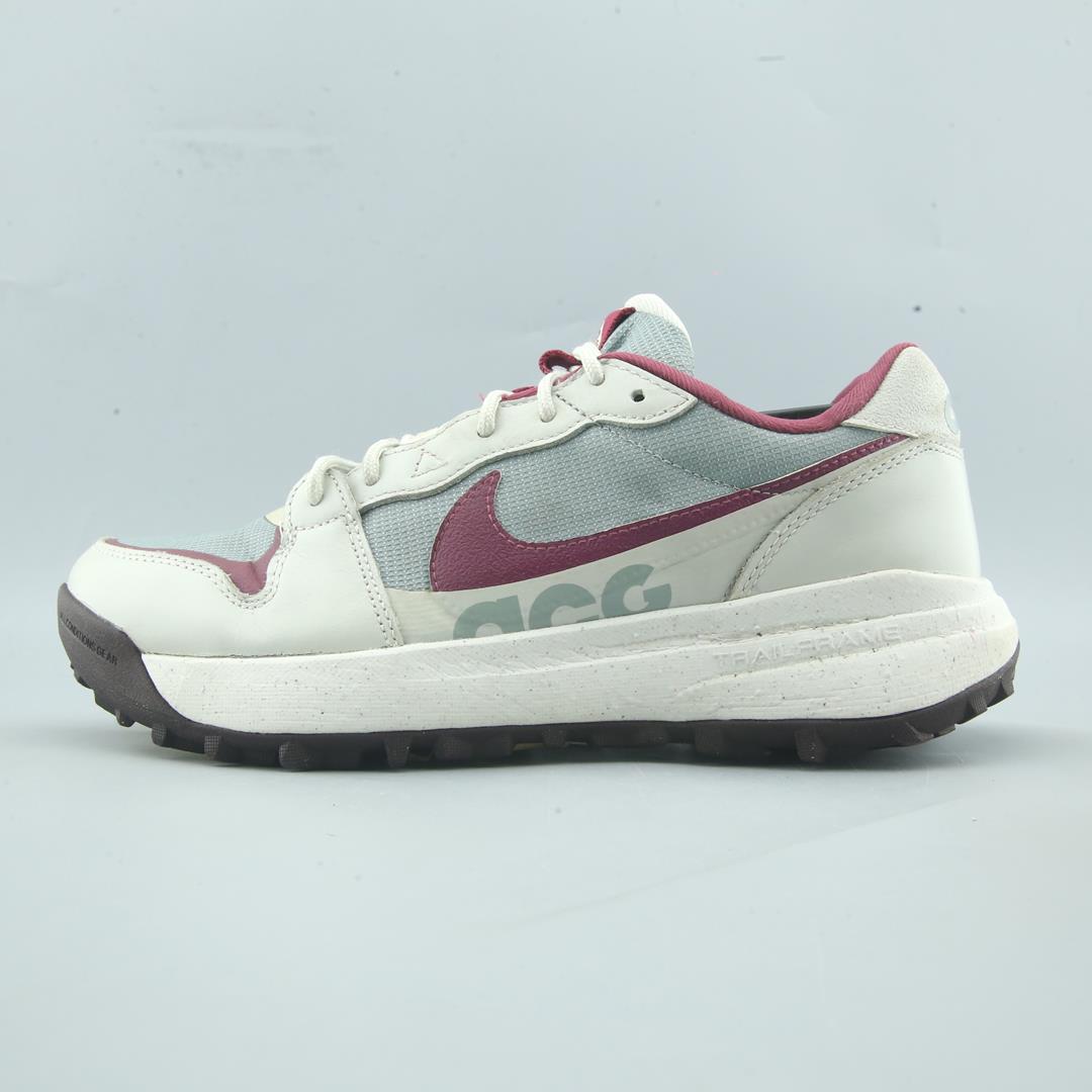 NIKE ACG LOWCATE
