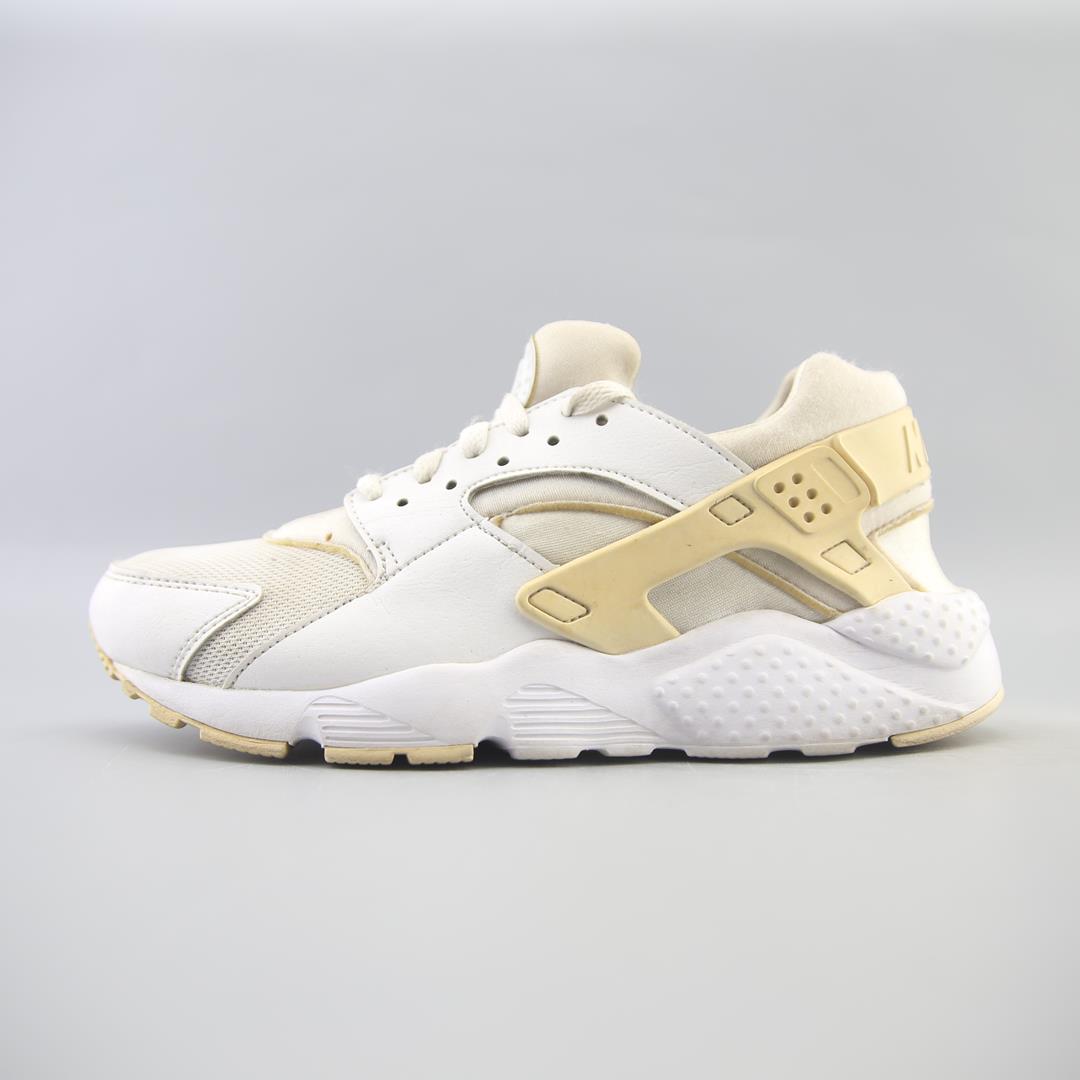 nike air huarache wallace