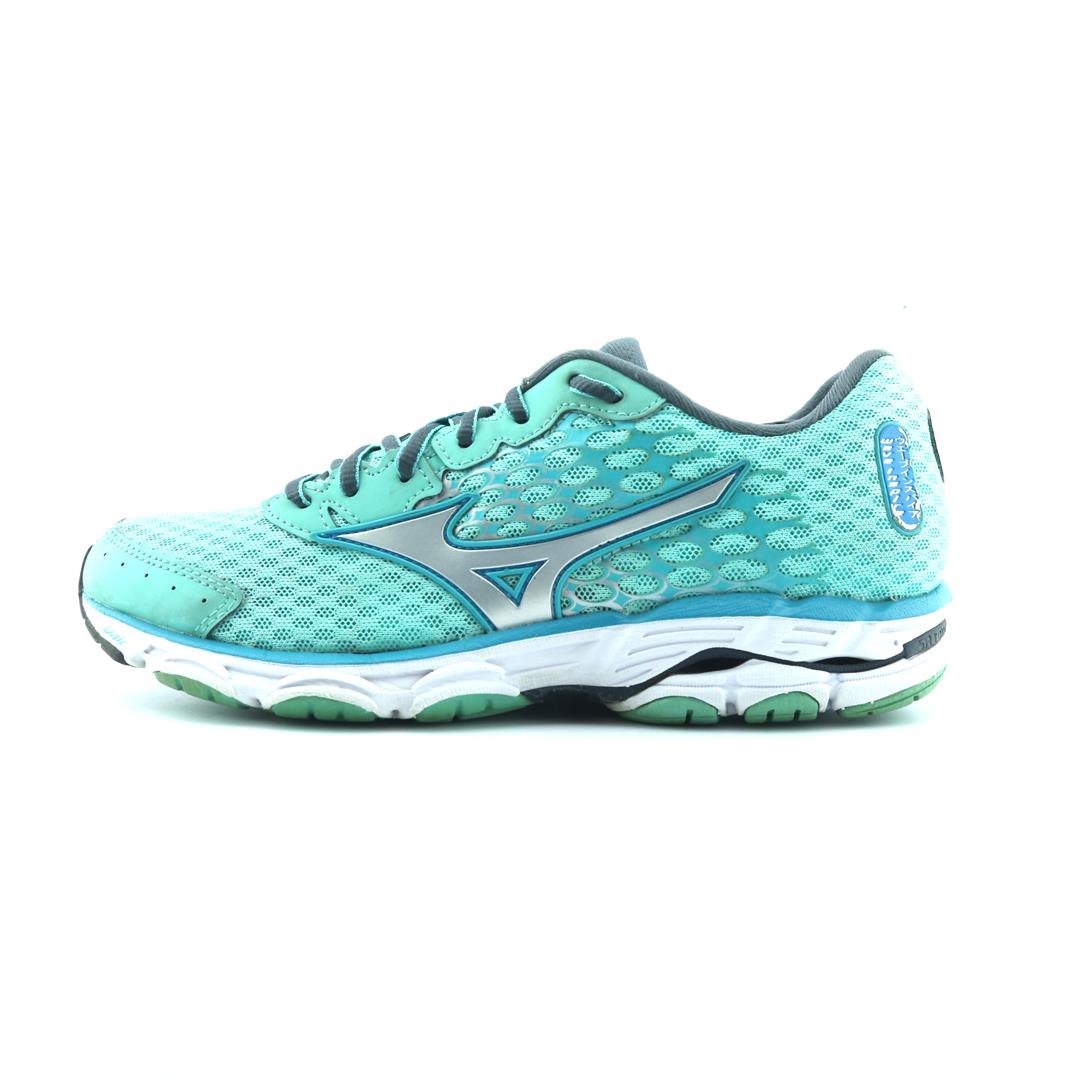 MIZUNO WAVE INSPIRE 11