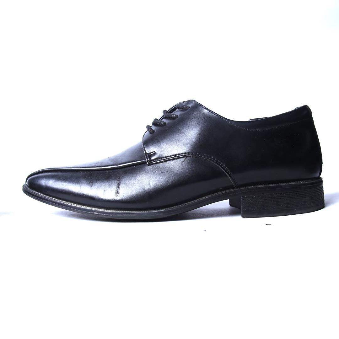 JOSEPH ABBOUD .