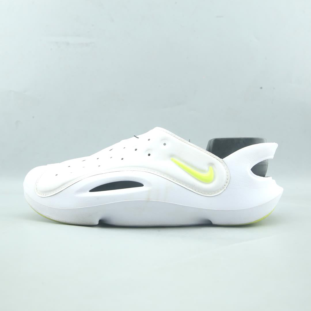 NIKE AQUA SWOOSH