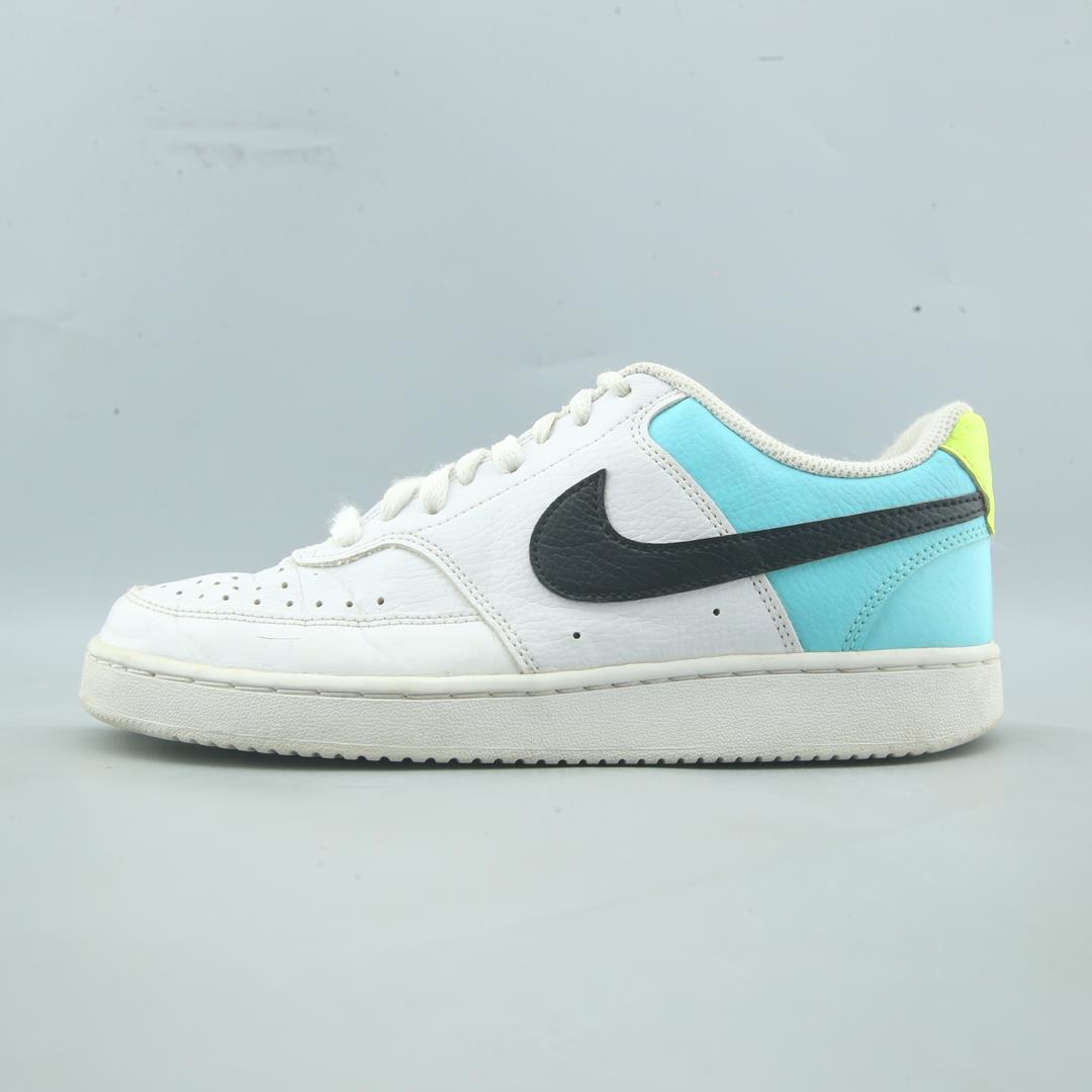 NIKE COURT VISION LOW