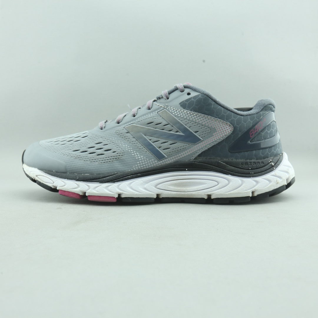 NEW BALANCE 840V4
