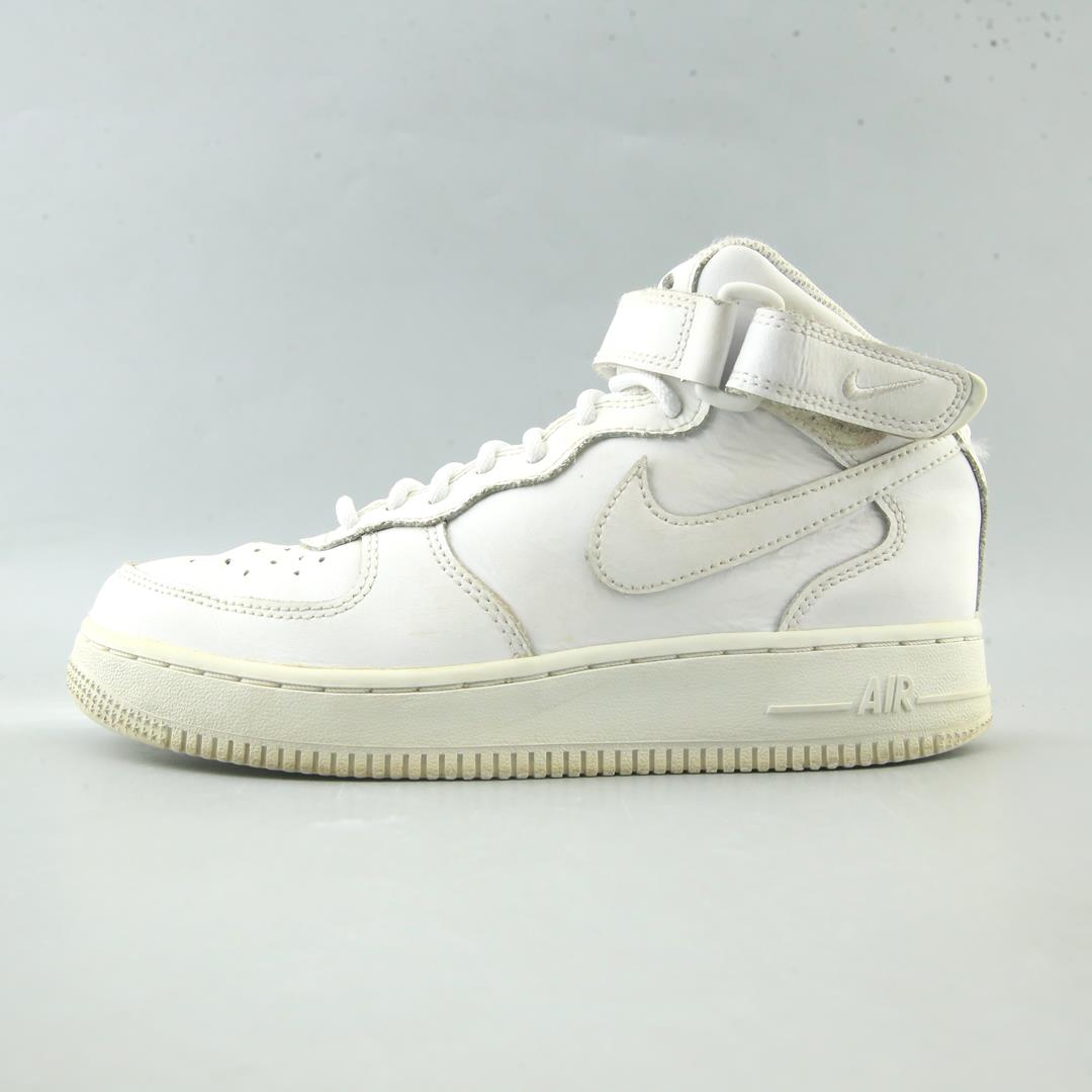 NIKE AIR FORCE 1 MID