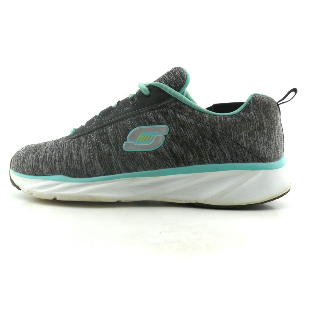 SKECHERS LITE WEIGHT