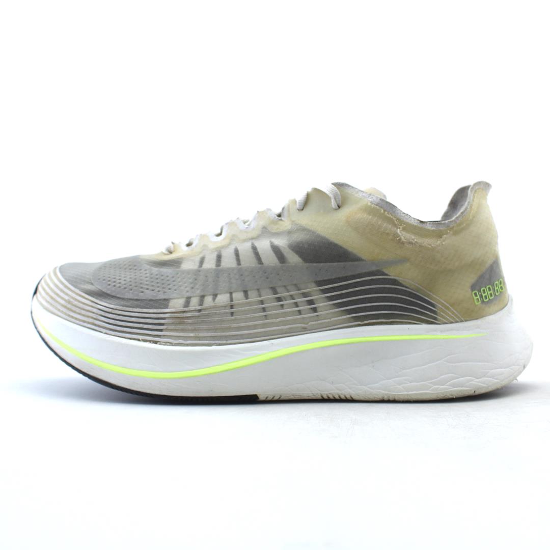 NIKE ZOOM FLY SP