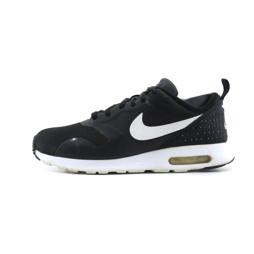 NIKE AIR MAX TAVAS