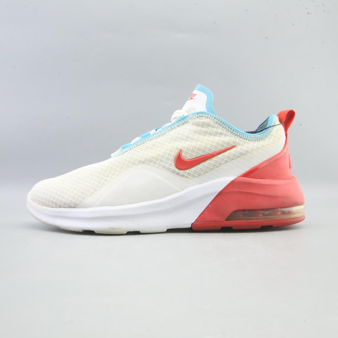 NIKE AIR MAX MOTION 2