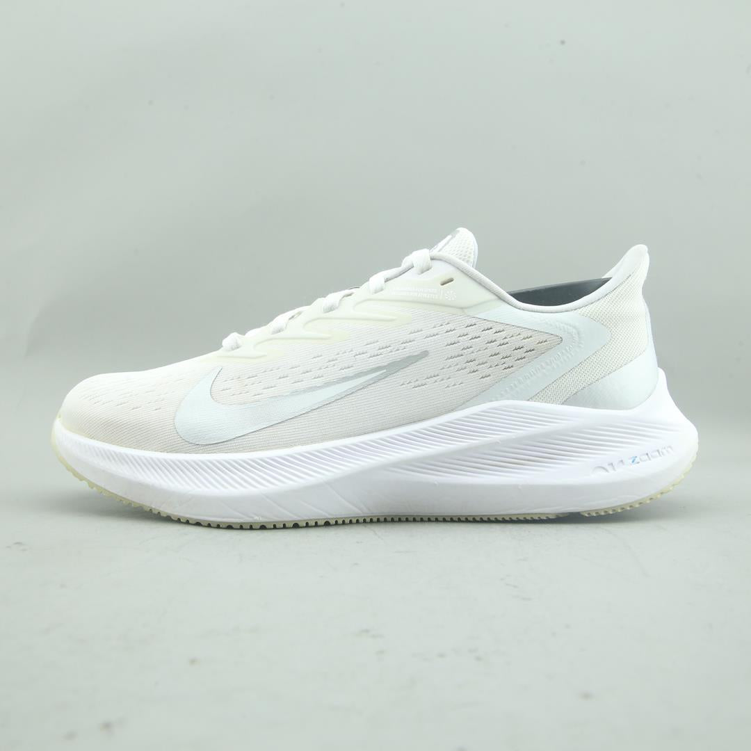NIKE AIR ZOOM WINFLO 7