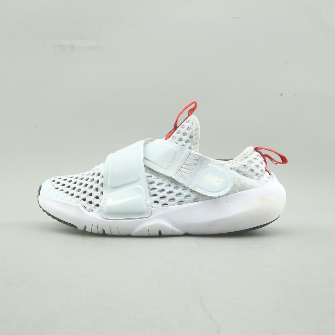 NIKE FLEX ADVANCE BR