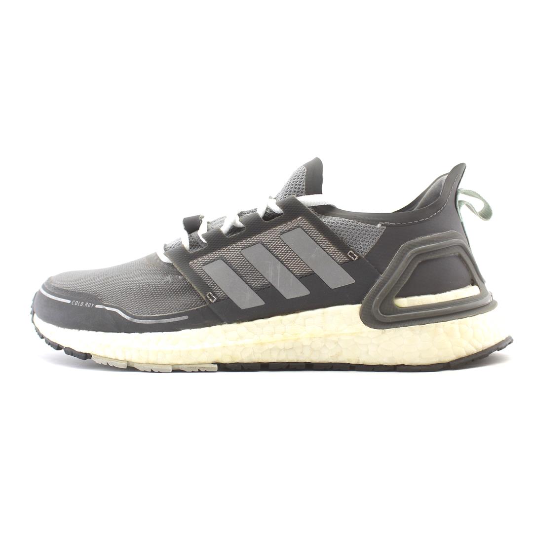 ADIDAS ULTRABOOST