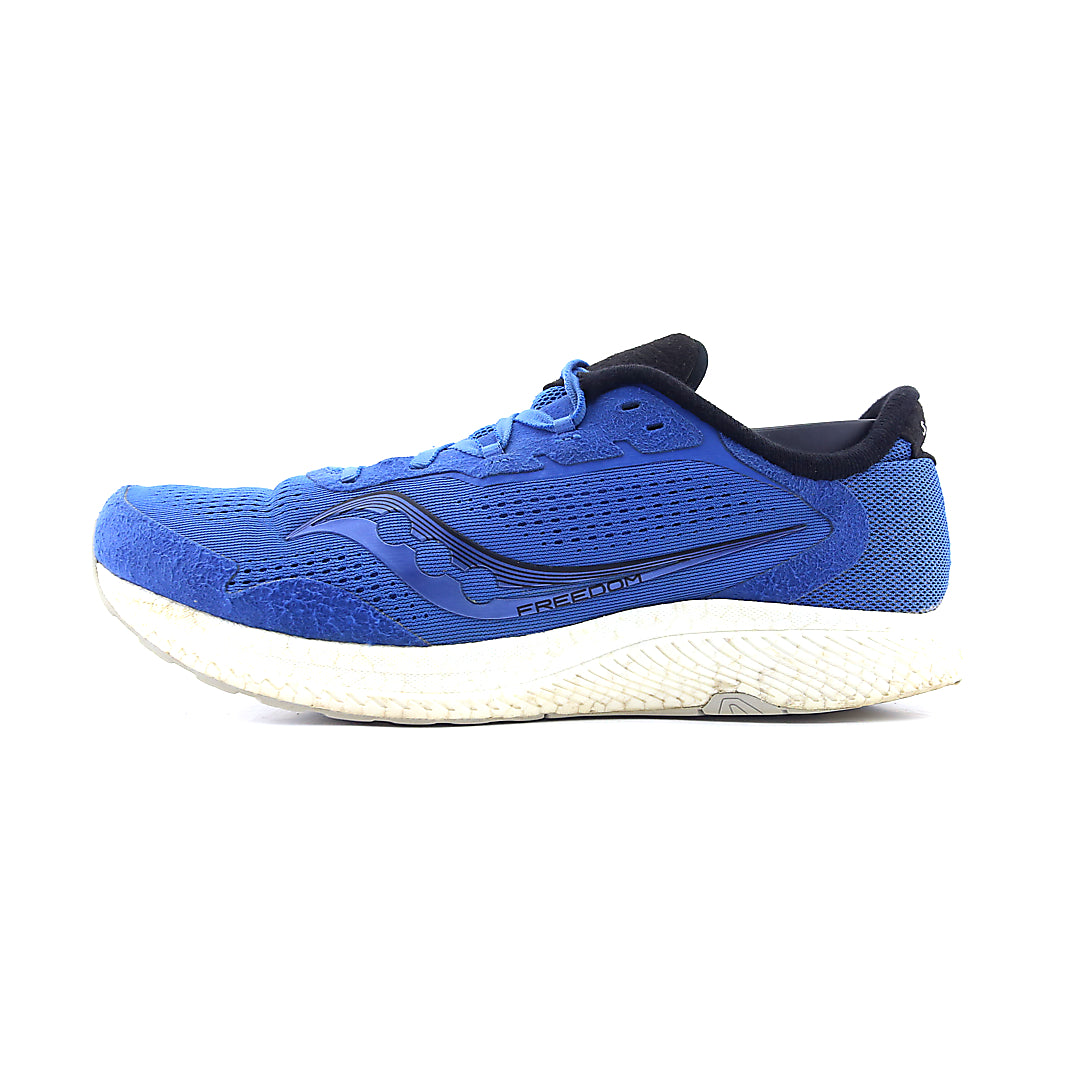 SAUCONY FREEDOM 4