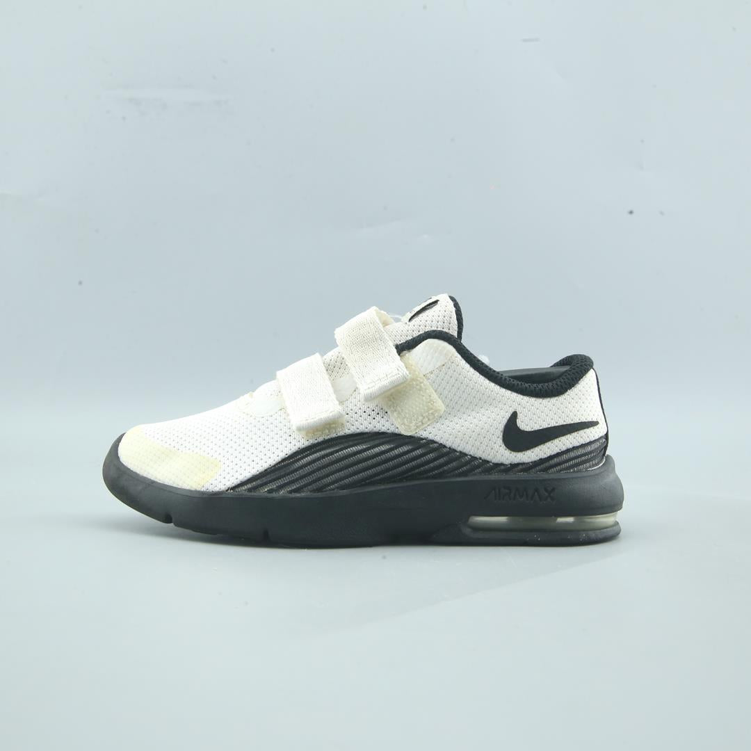NIKE AIR MAX ADVANTAGE 2