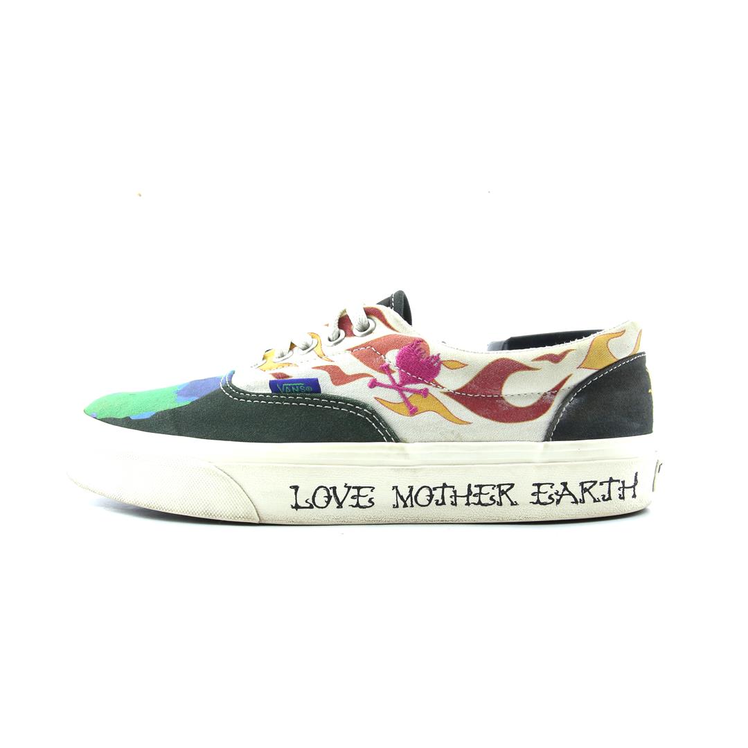 VANS AUTHENTIC