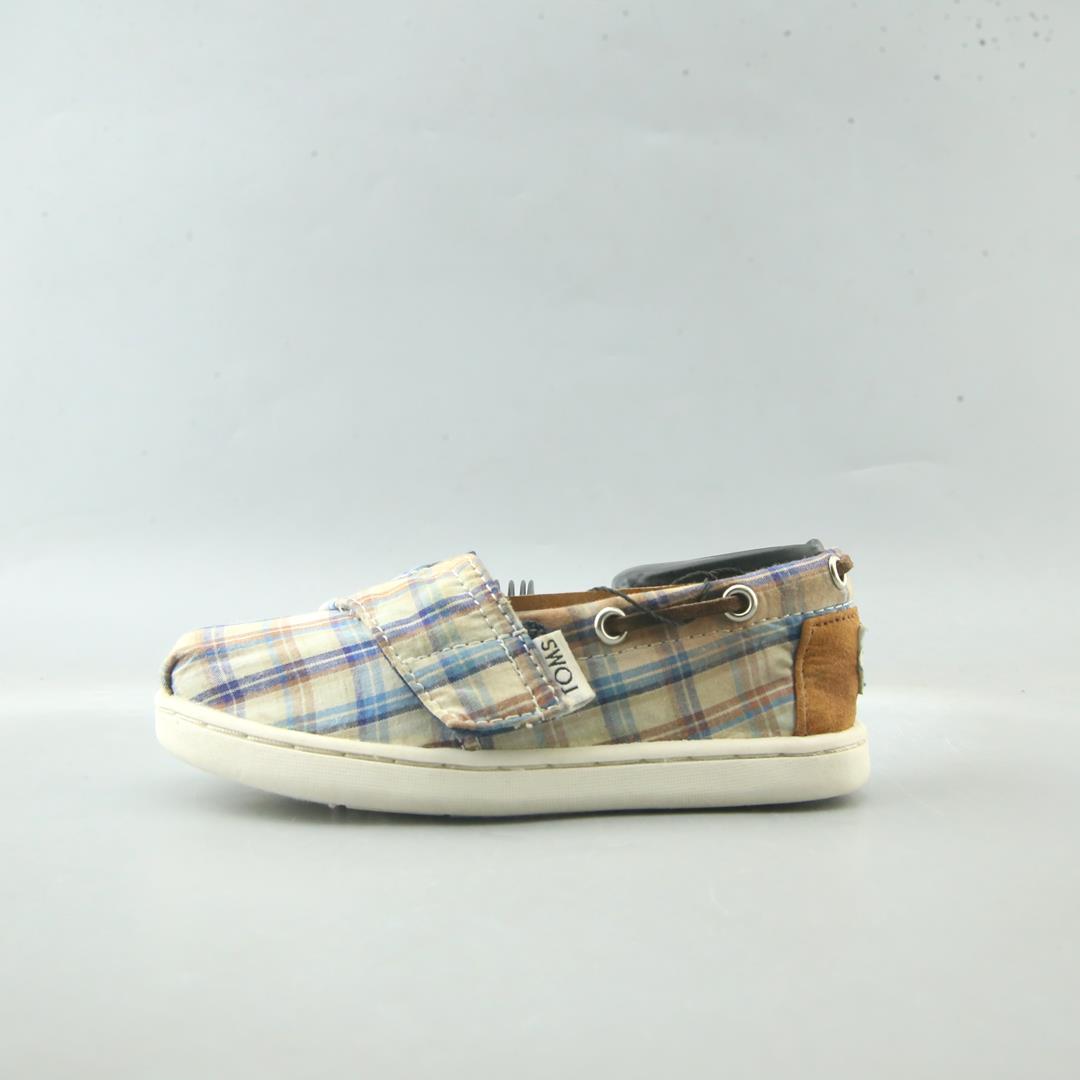TOMS MEMORY FOAM