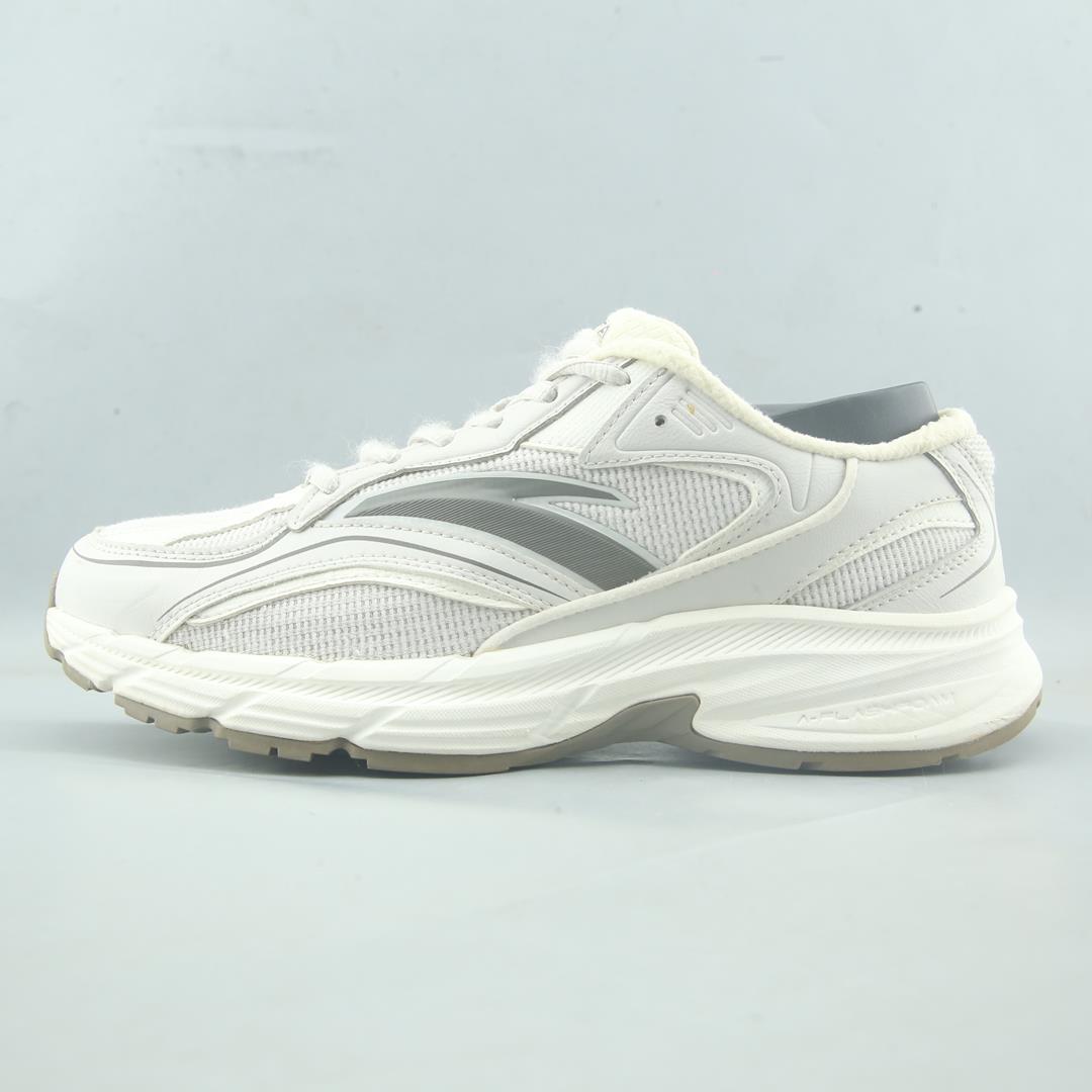 ANTA AT952