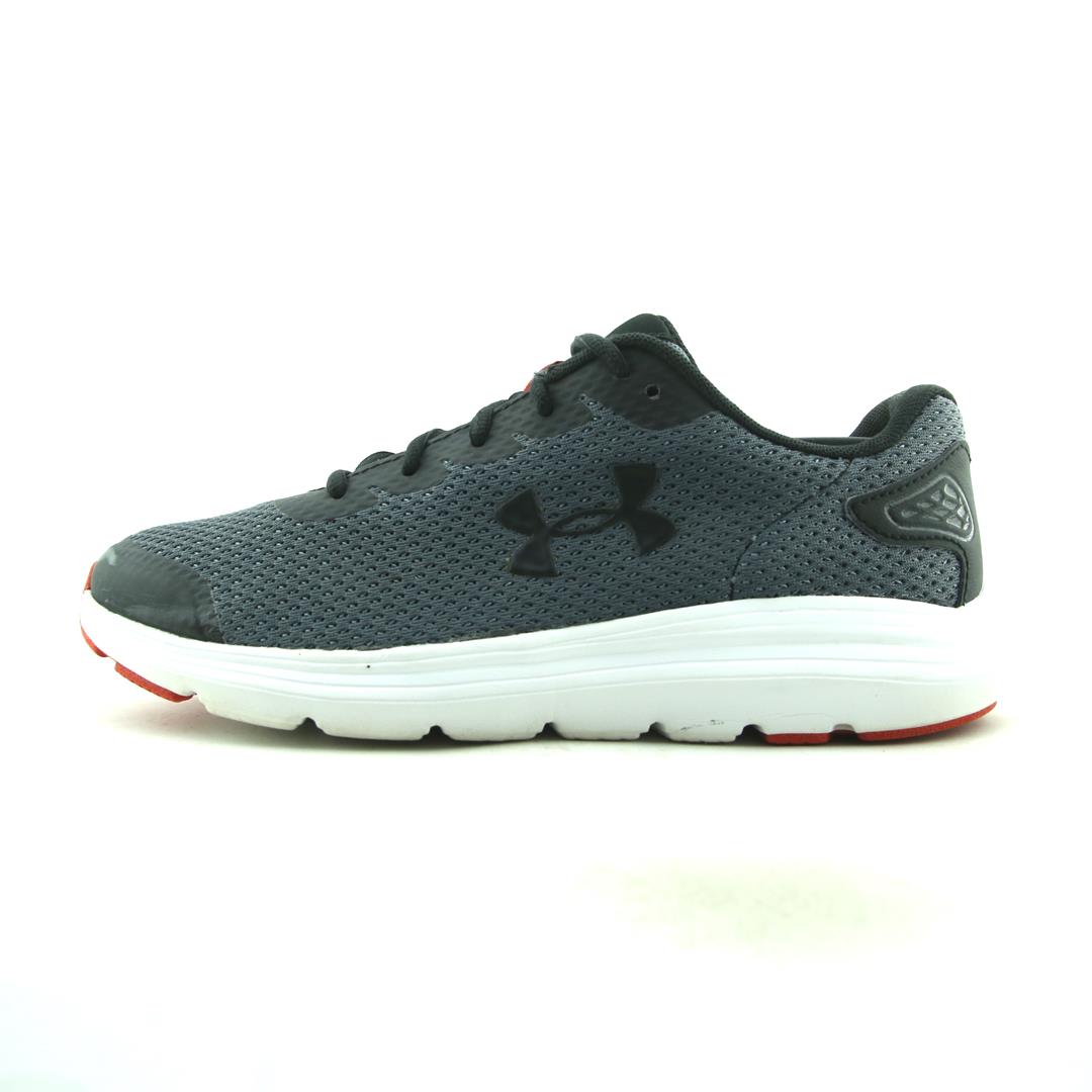 UNDER ARMOUR CHARGED ROGUE 2