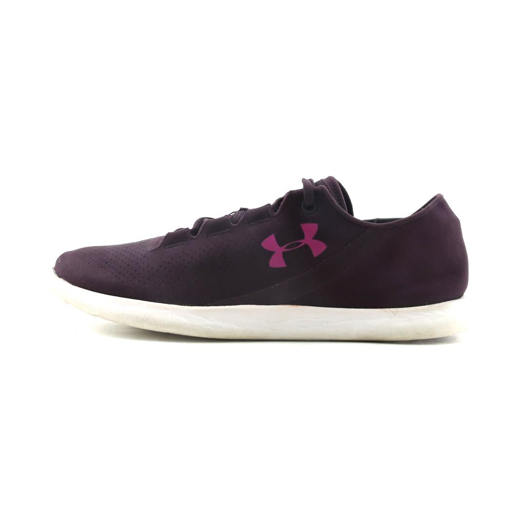 UNDER ARMOUR STUDIO LUX