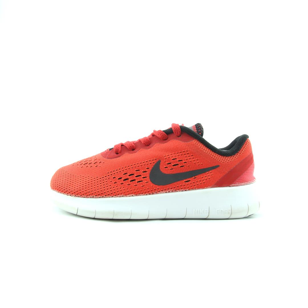 NIKE FREE RN