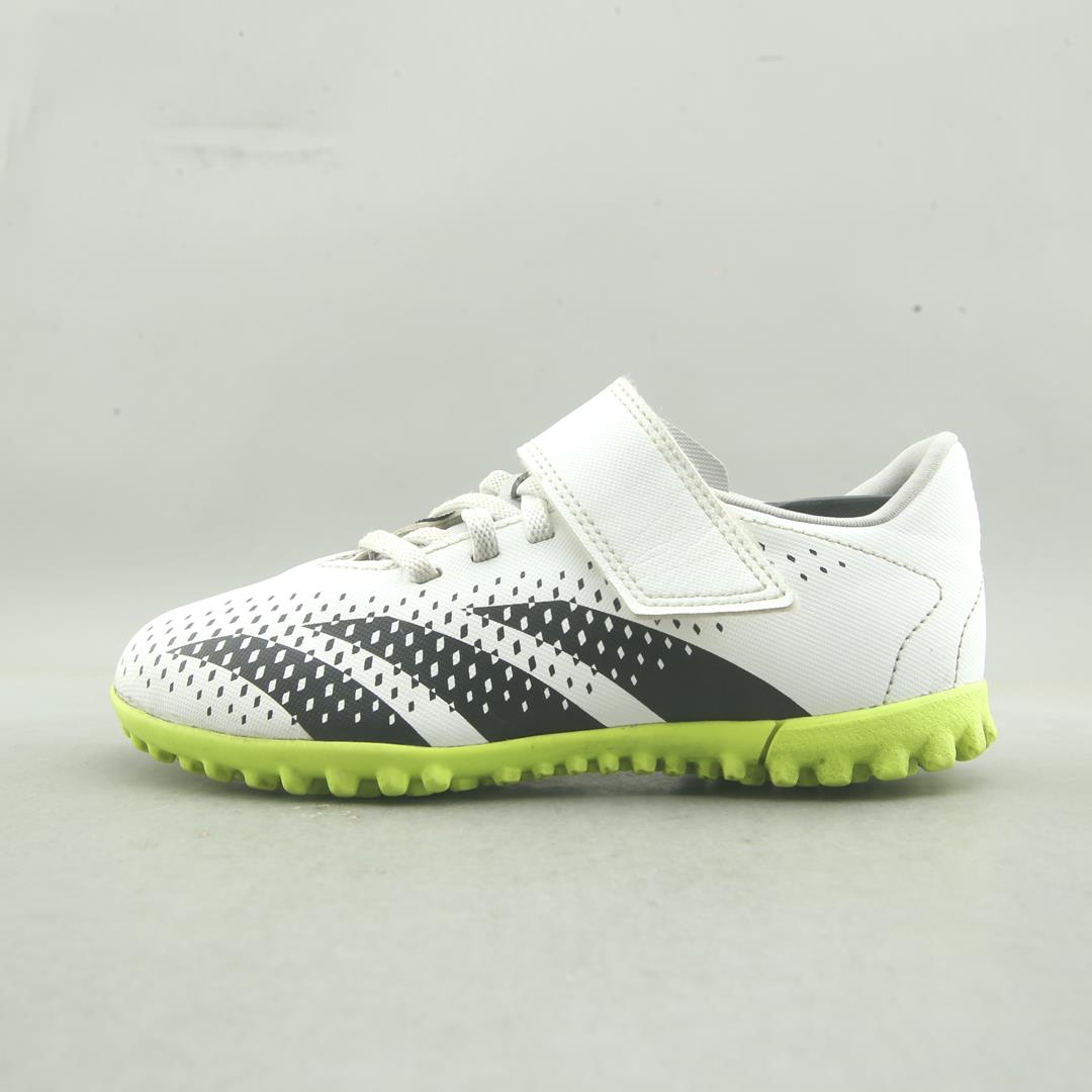 ADIDAS PREDATOR ACCURACY.4