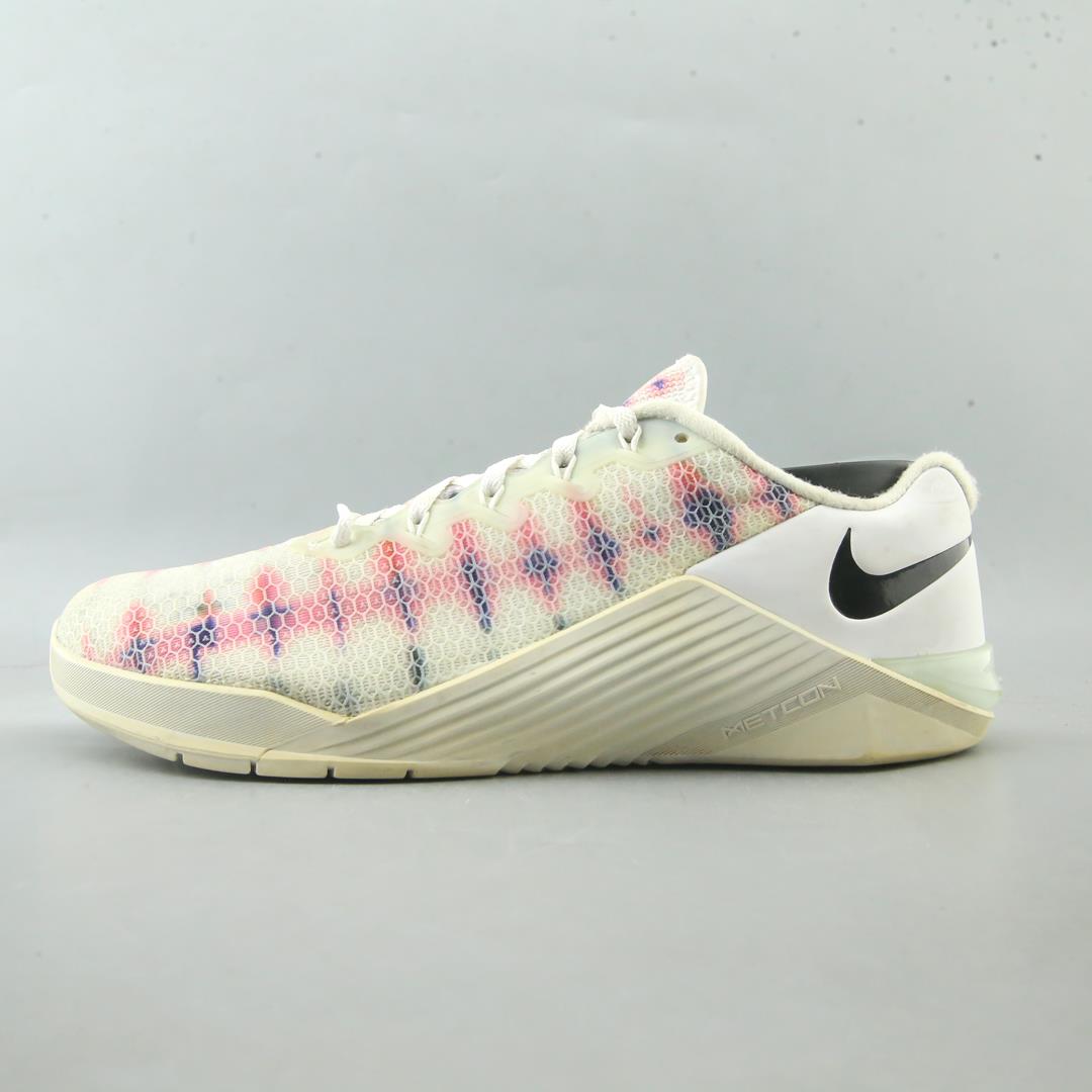 NIKE METCON 5