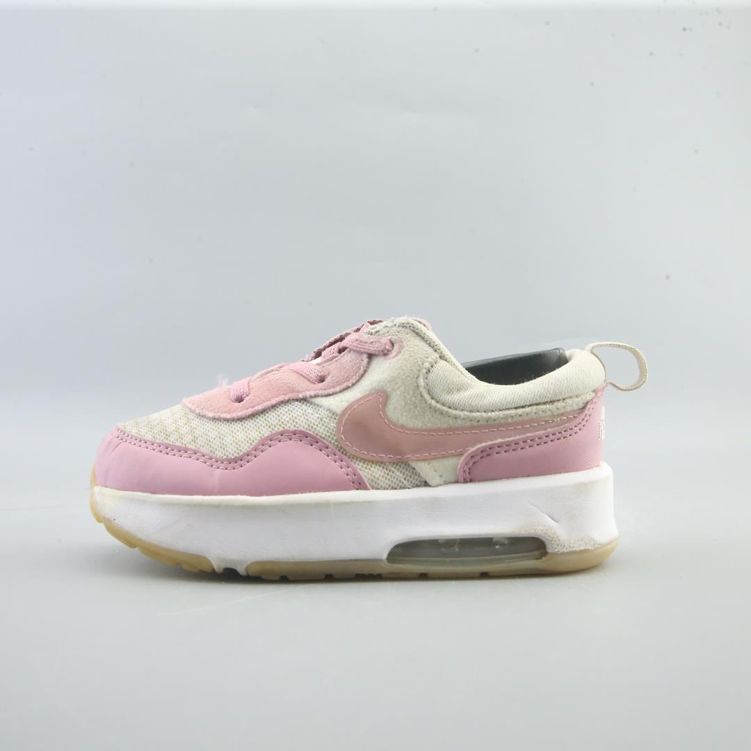 NIKE AIR MAX MOTIF