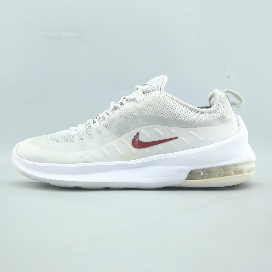 NIKE AIR MAX AXIS