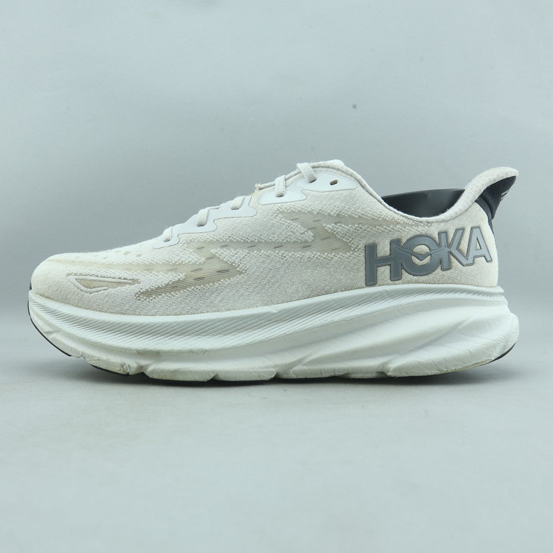 HOKA ONE ONE CLIFTON 9