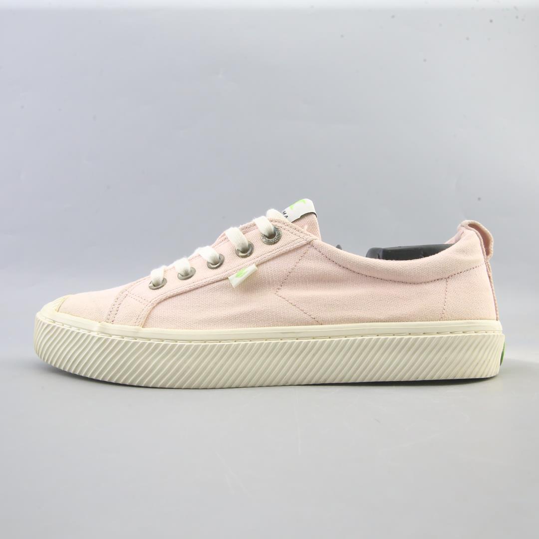 CARIUMA OCA LOW-TOP CANVAS