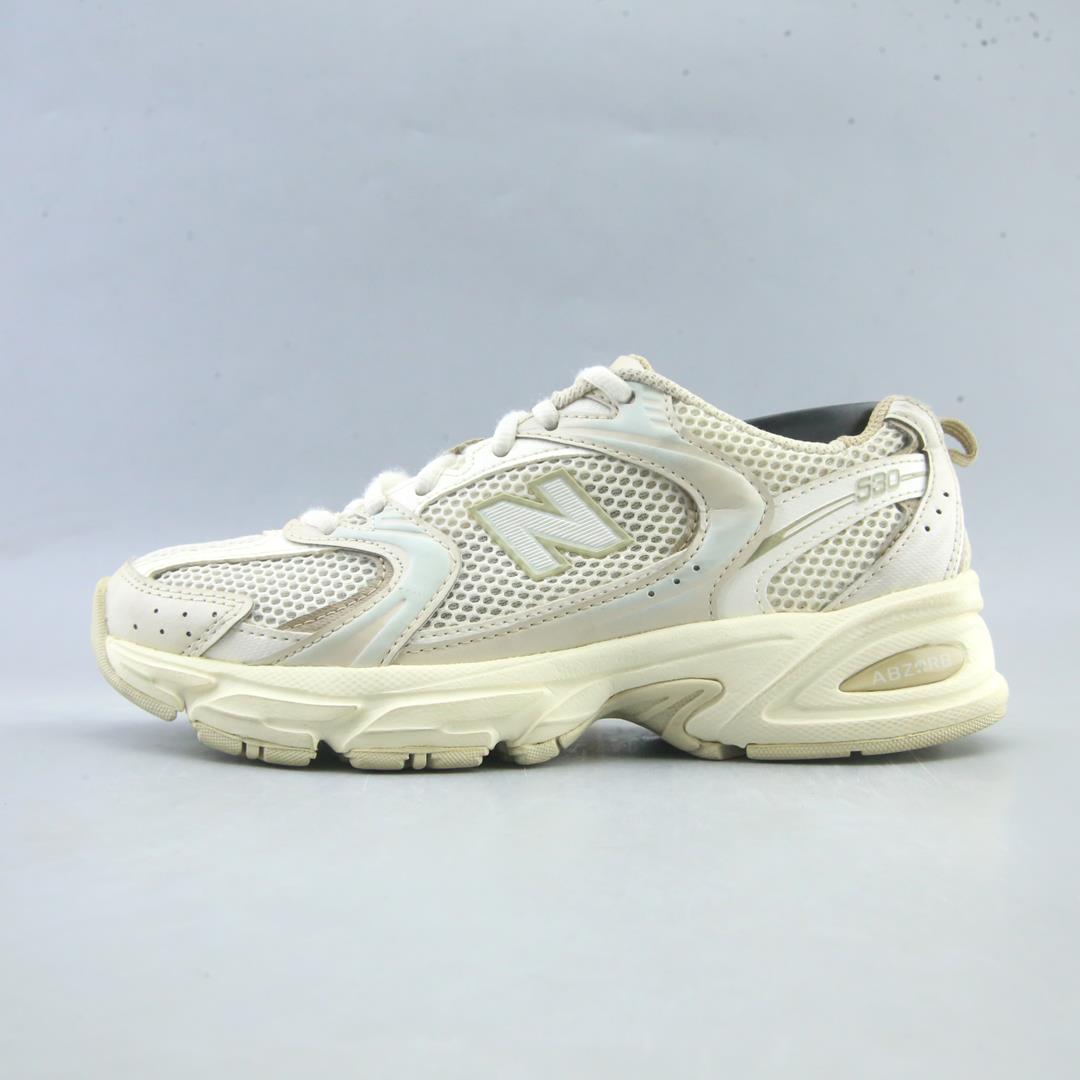 NEW BALANCE 530