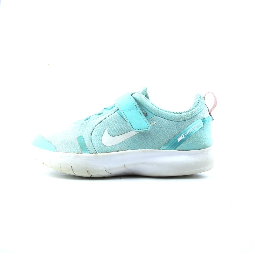 NIKE FLEX EXPERIENCE 8