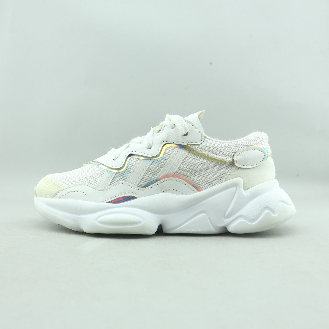 ADIDAS OZWEEGO
