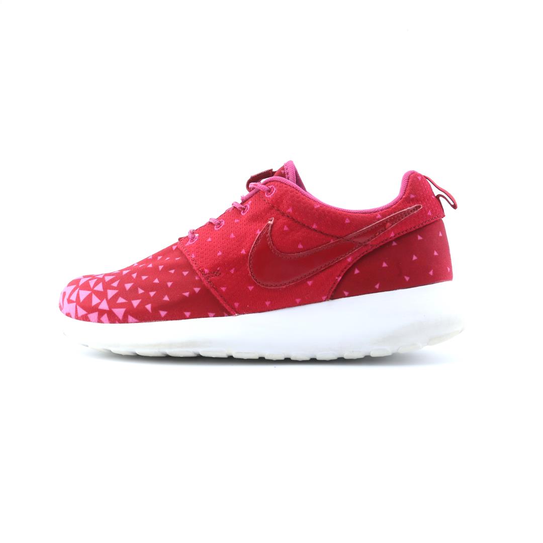 NIKE ROSHE RUN