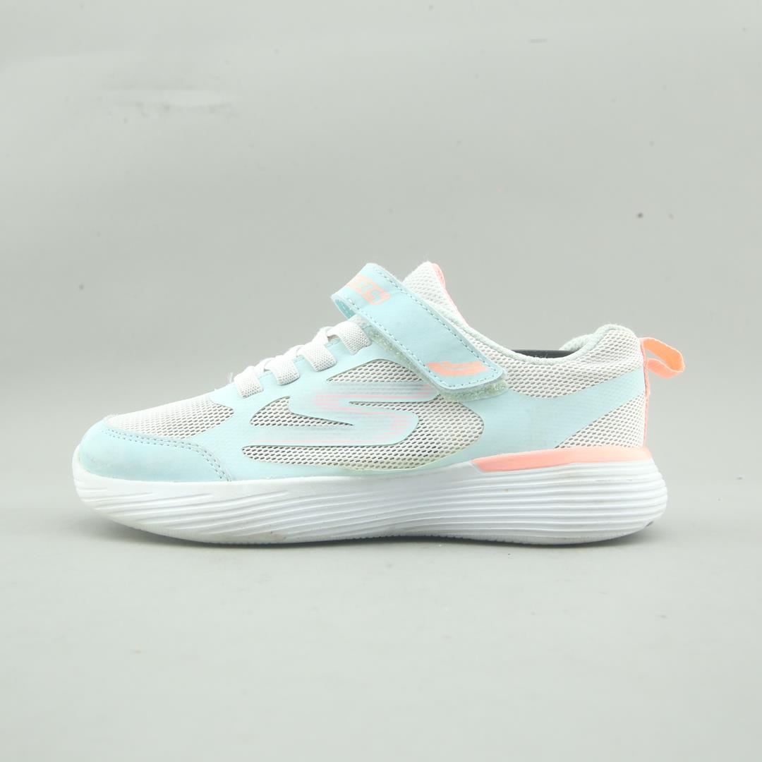 SKECHERS MEMORY FOAM