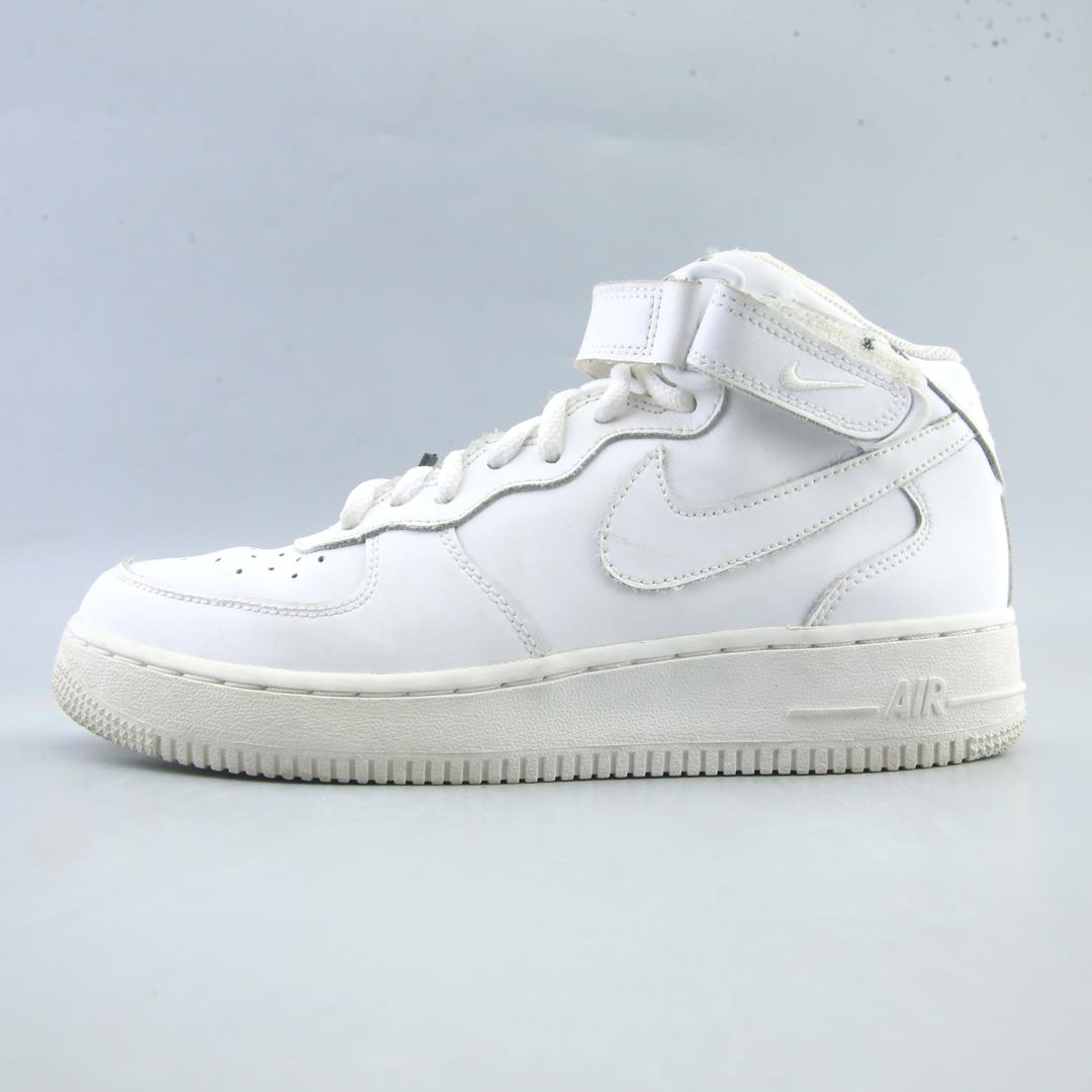 NIKE AIR FORCE 1 MID