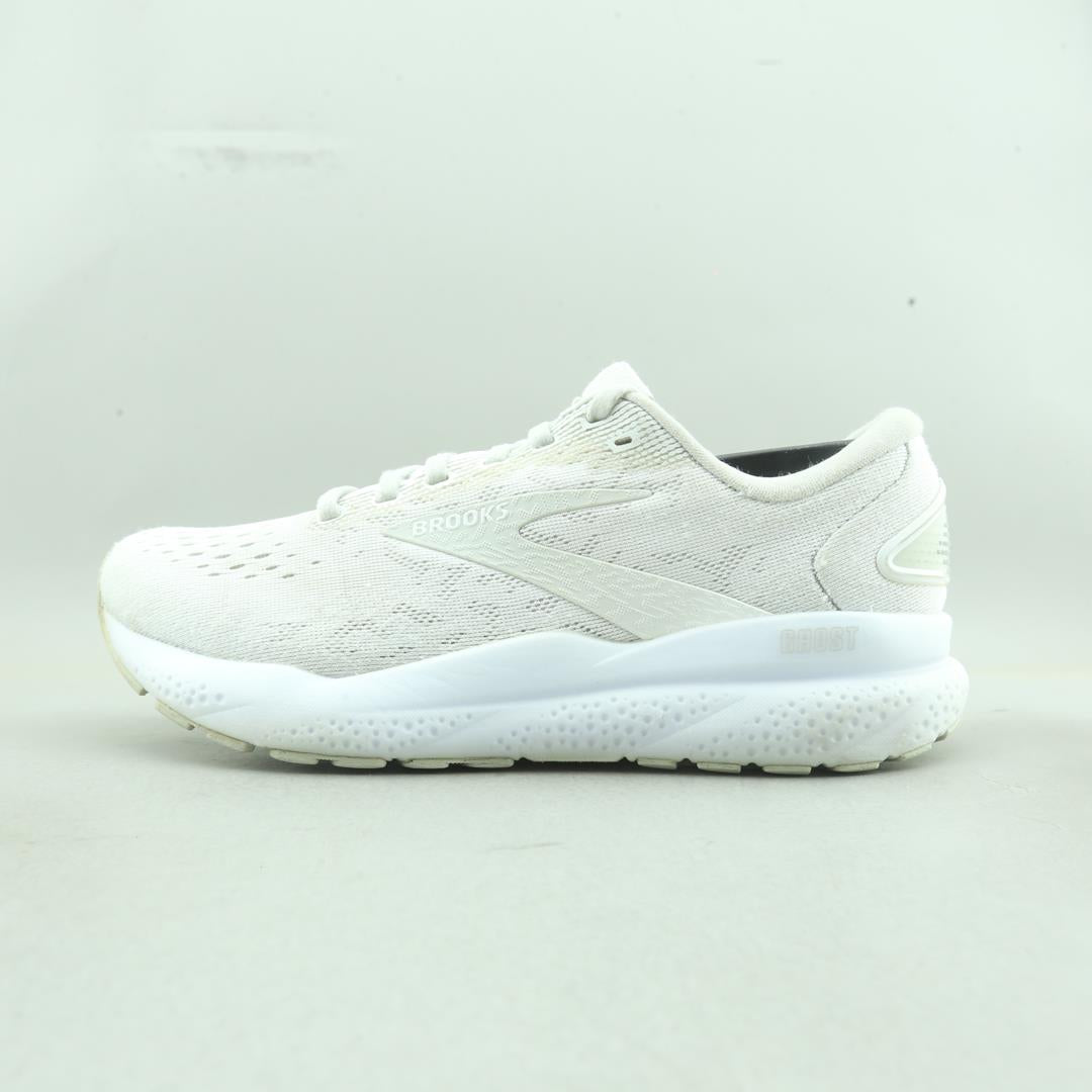 BROOKS GHOST 16