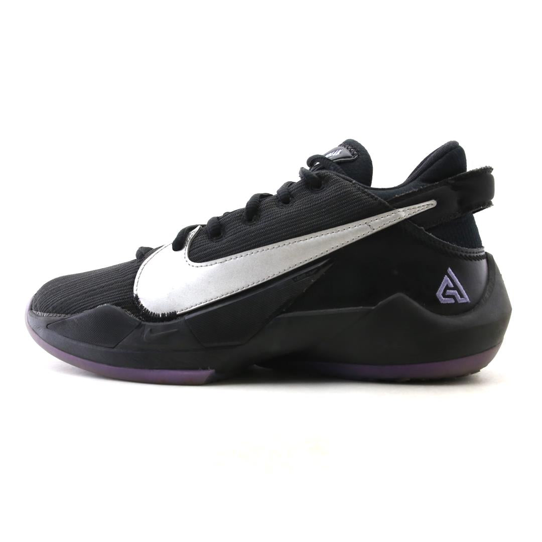 NIKE ZOOM FREAK 2