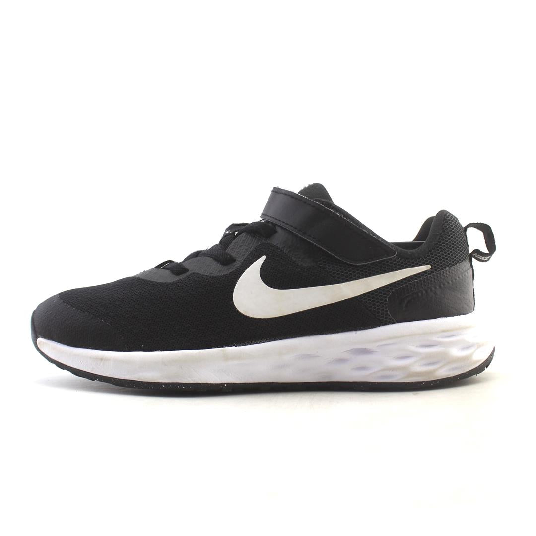 NIKE REVOLUTION 6