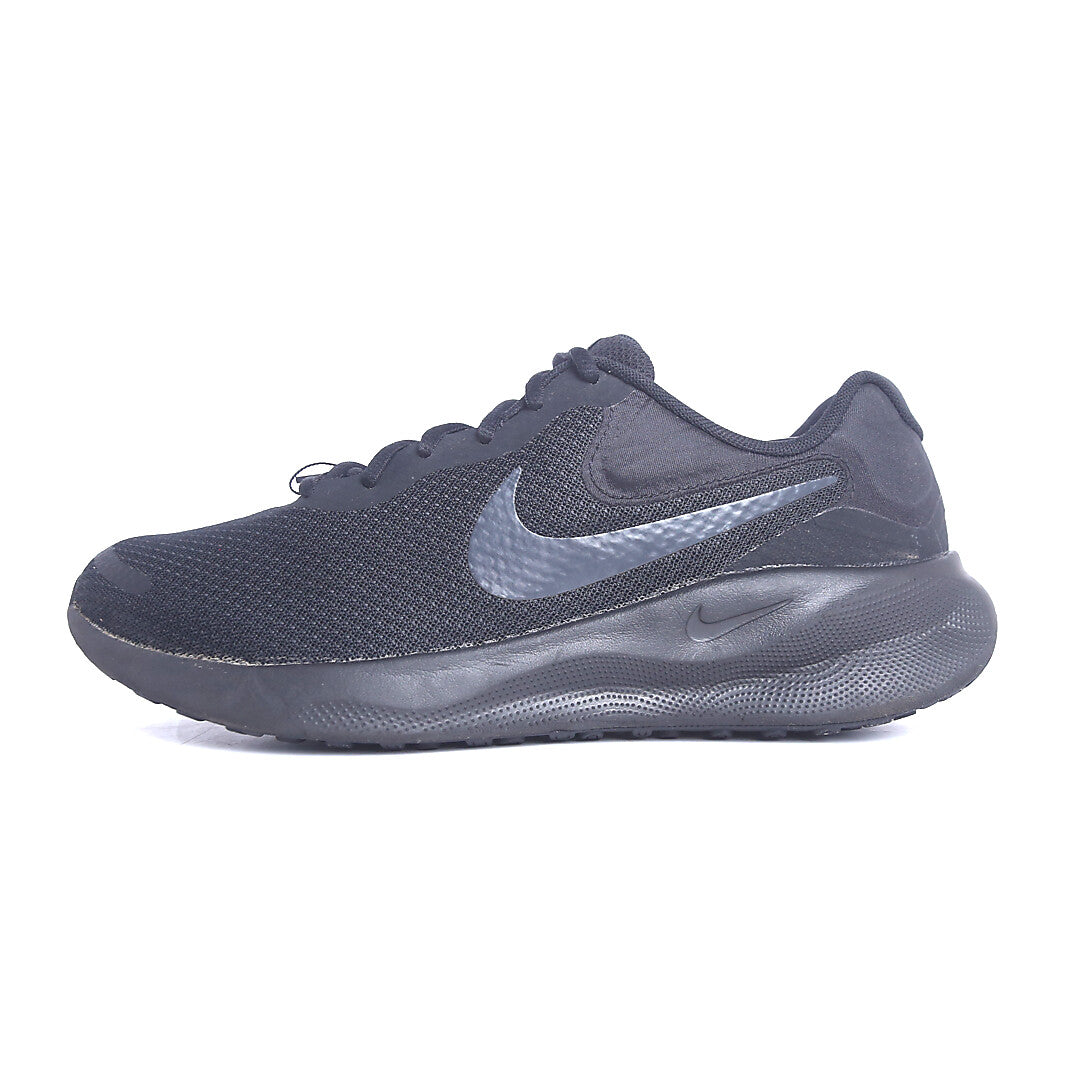 NIKE REVOLUTION 7