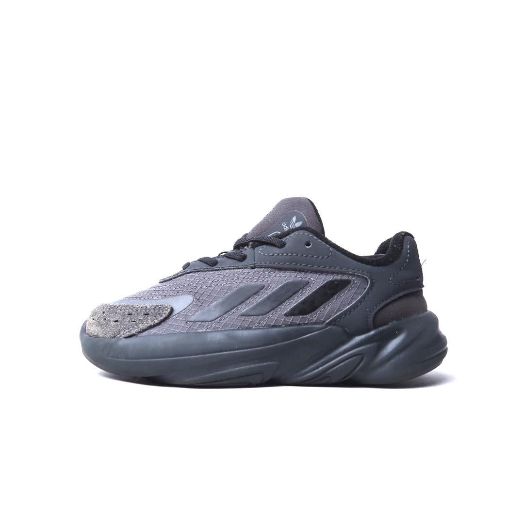 ADIDAS OZELIA